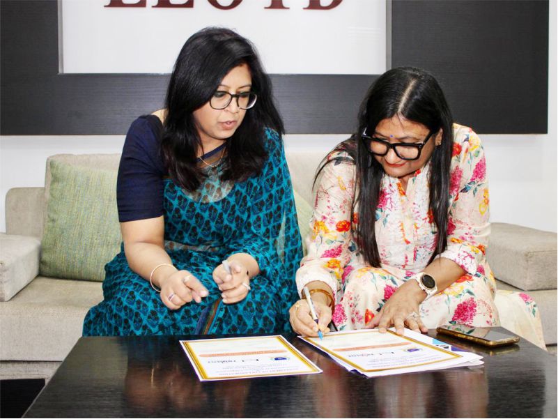 model-with-trident-technologies