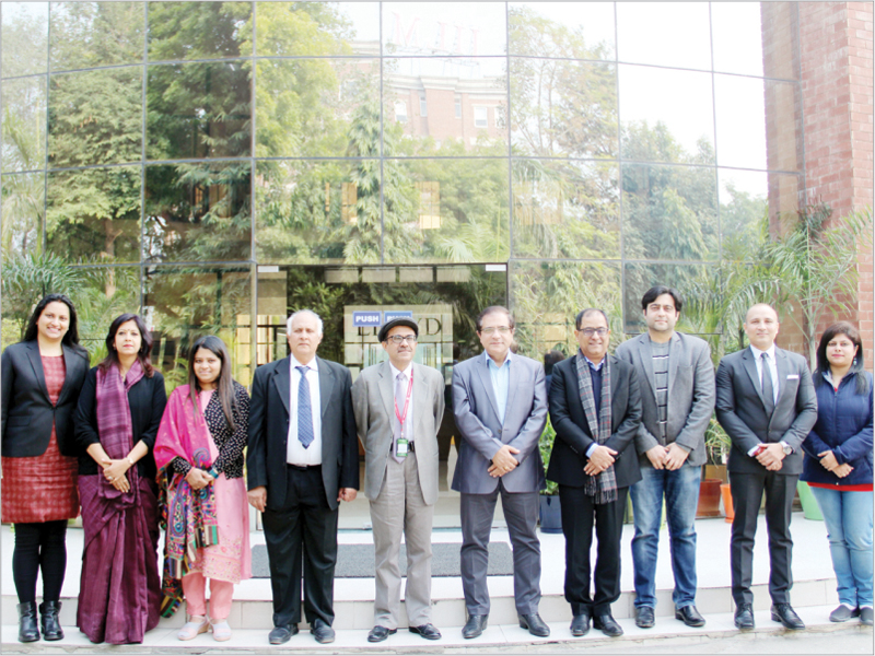 academic-advisory-board-meeting