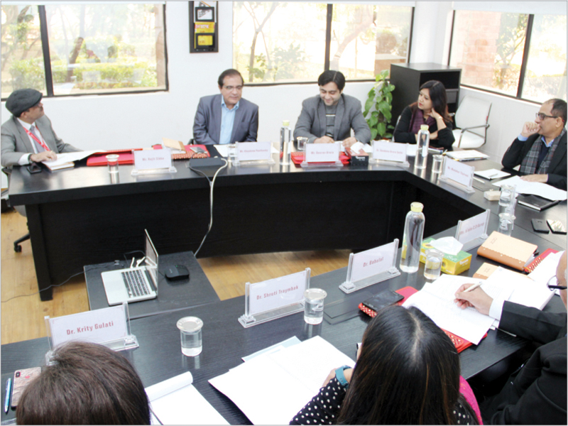 academic-advisory-board-meeting