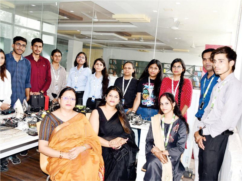 csr-club-activity-e-waste-management