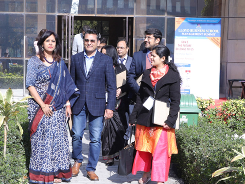 management-summit-2020-eminent-guest-3 lloyd Business School