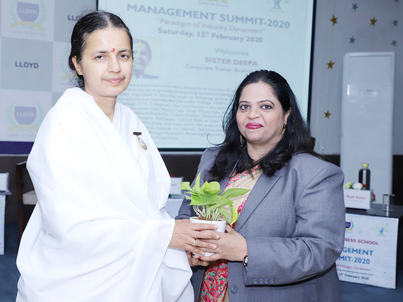 management-summit-2020-eminent-guest-welcome-7 lloyd Business School